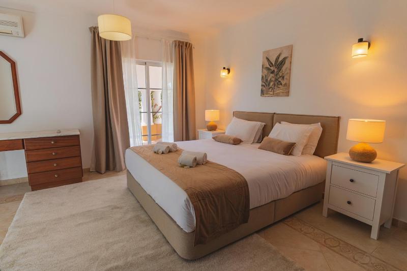 Villa Paraiso by Algarve Holidays - image 21