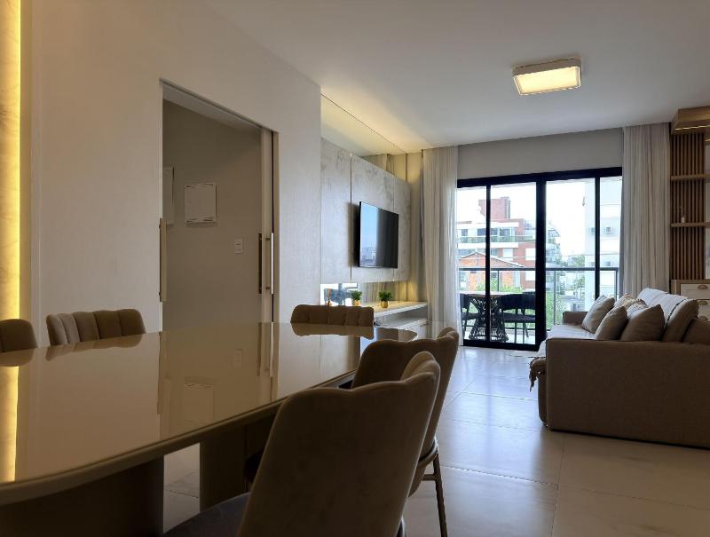 Invictus Residence 202 - Apartamento amplo com ar-condicionado em todos os ambientes localizado próximo a comércios e a 250 metros da praia. - image 21