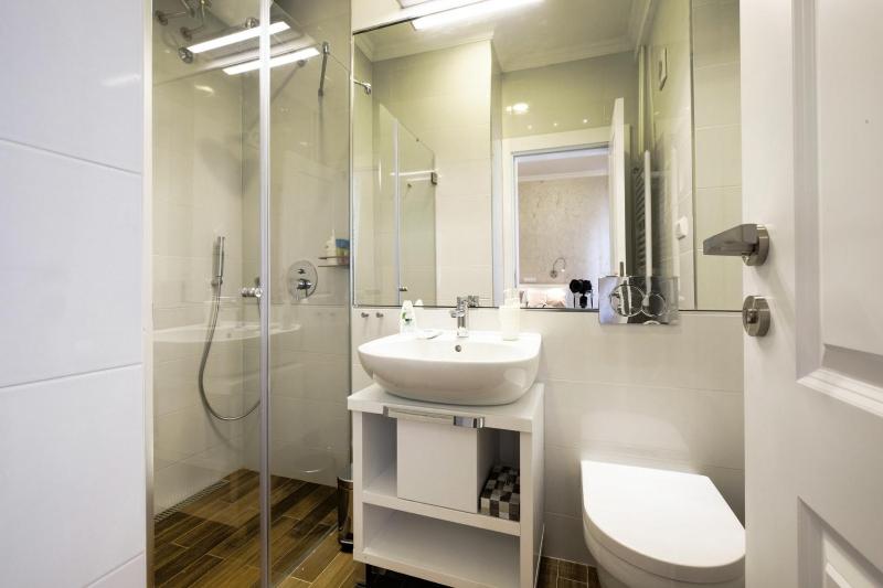 Superior Suite image 3