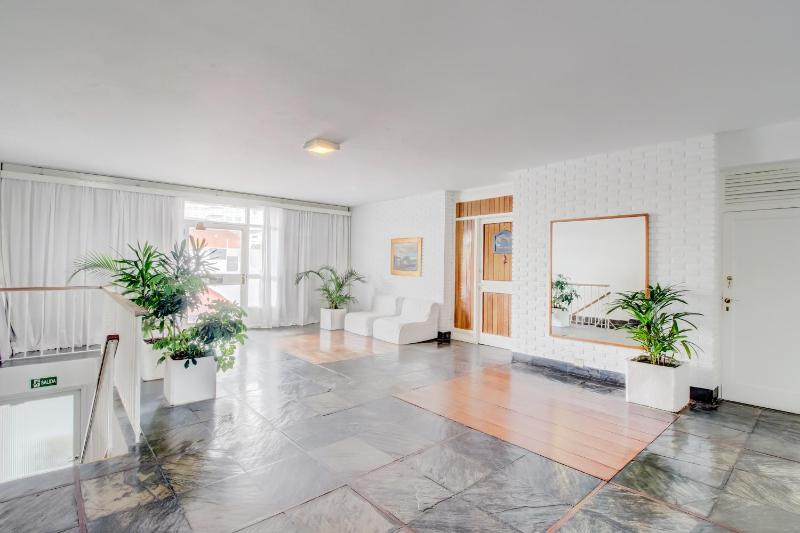 Oceana Suites Vanguardia - image 8