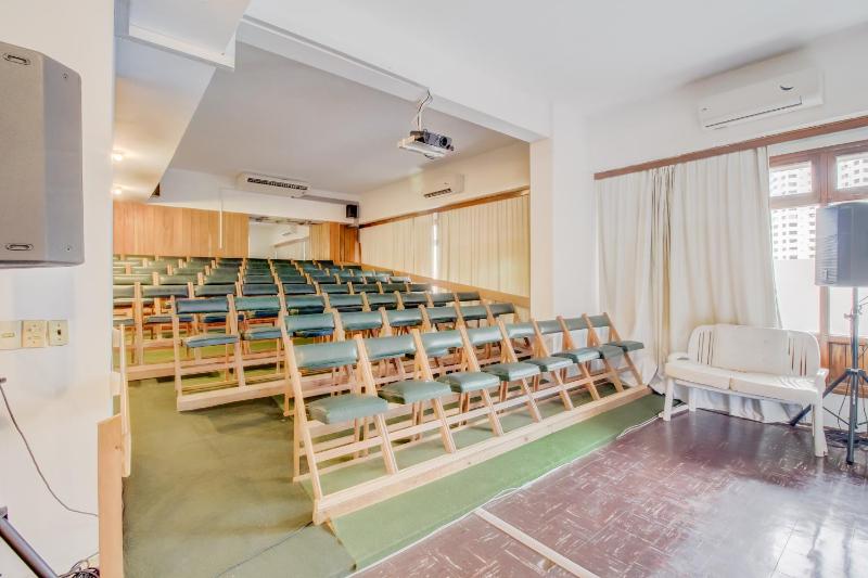 Oceana Suites Vanguardia - image 4