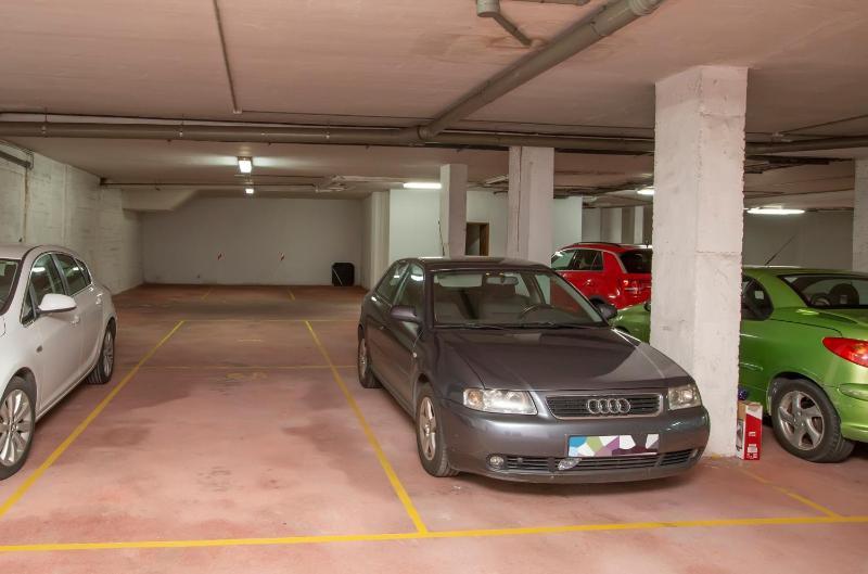 Apartamento reformado con vistas espectaculares a 150 de Silgar - image 8
