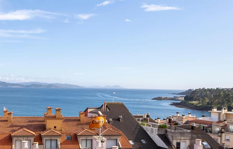 Apartamento reformado con vistas espectaculares a 150 de Silgar - image 15
