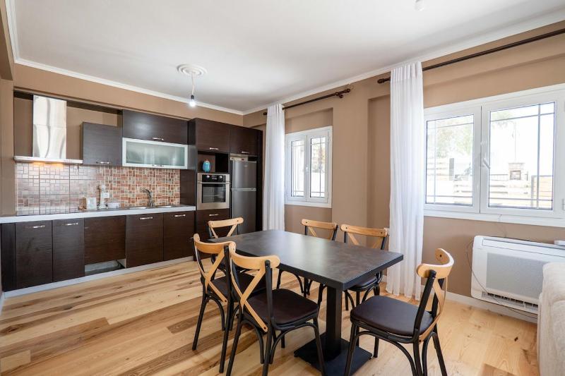 Vila London Ksamil - image 3