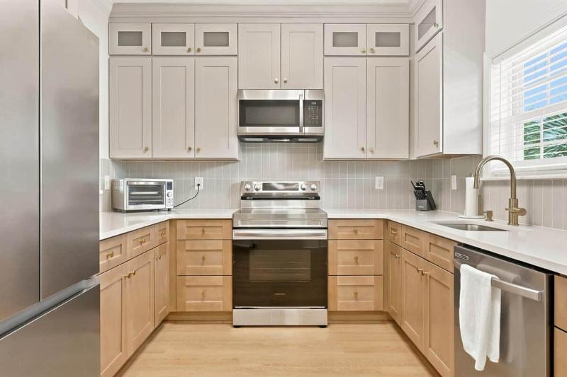New Golf Course Condo with Pool and Free Beach Shuttle - image 2