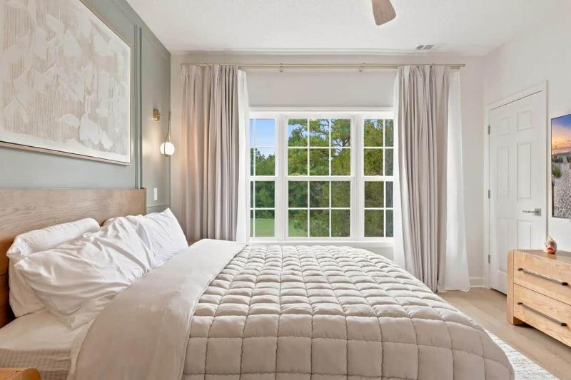 New Golf Course Condo with Pool and Free Beach Shuttle - image 25
