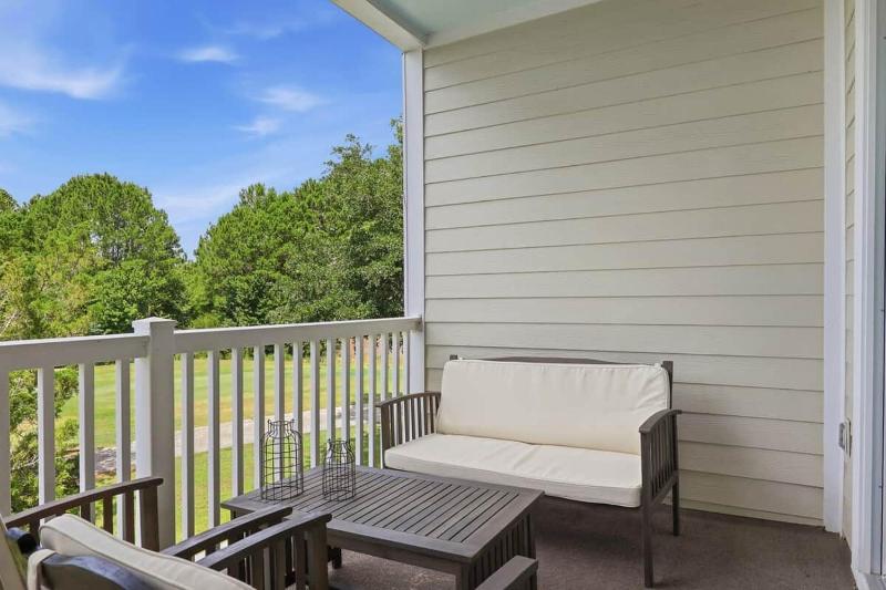 New Golf Course Condo with Pool and Free Beach Shuttle - image 16