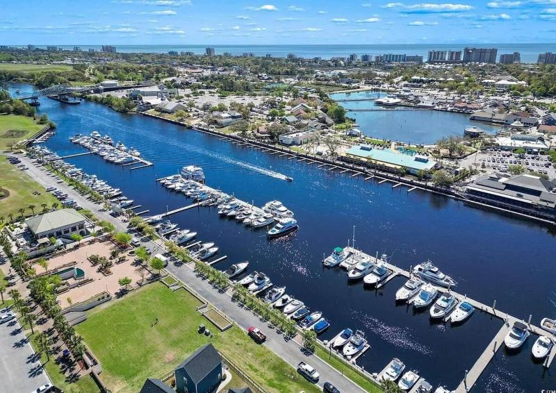 New Golf Course Condo with Pool and Free Beach Shuttle - image 26