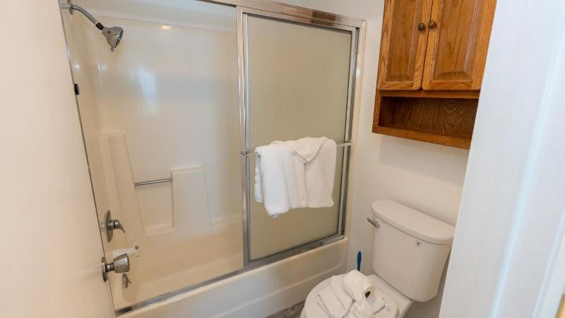 Beachfront 2BR 5th Floor Views Wakable SPI apts - image 36