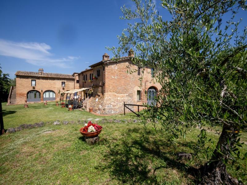 Beautiful Home with pool in Toskana - image 14