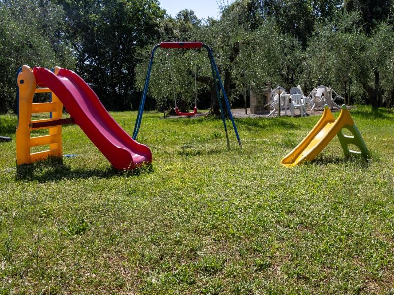 Toskana Family Home with Pool - image 5