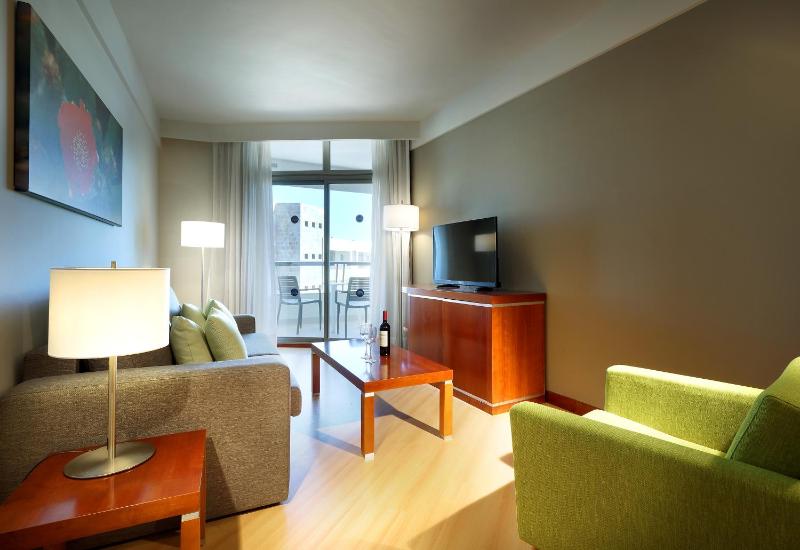 Junior Suite (2 Adults) image 3
