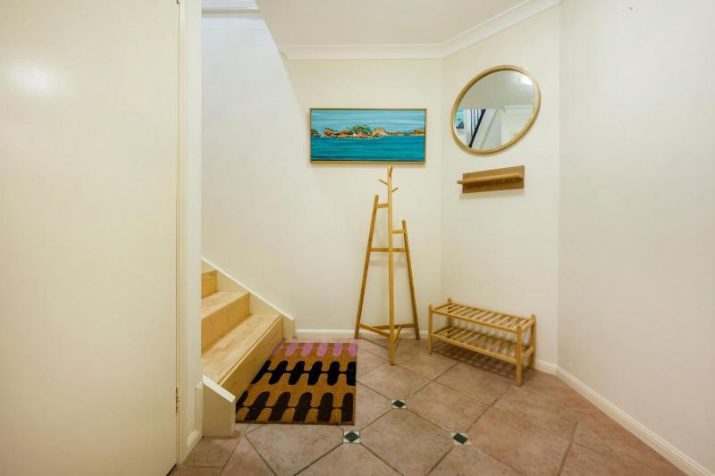 Breakers Unit 5 5- Resort Style - Stone Real Estate Yamba - image 3