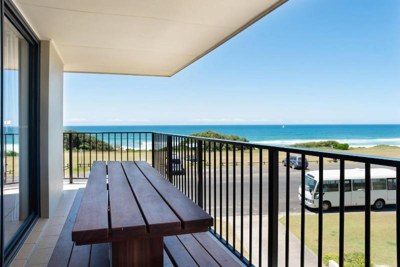 Edgewater 1- Ocean Views - Stone Real Estate Yamba - image 10
