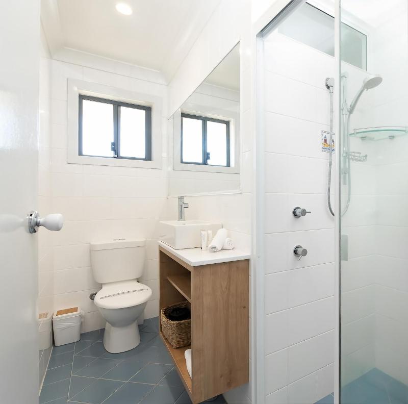 Edgewater 1- Ocean Views - Stone Real Estate Yamba - image 12
