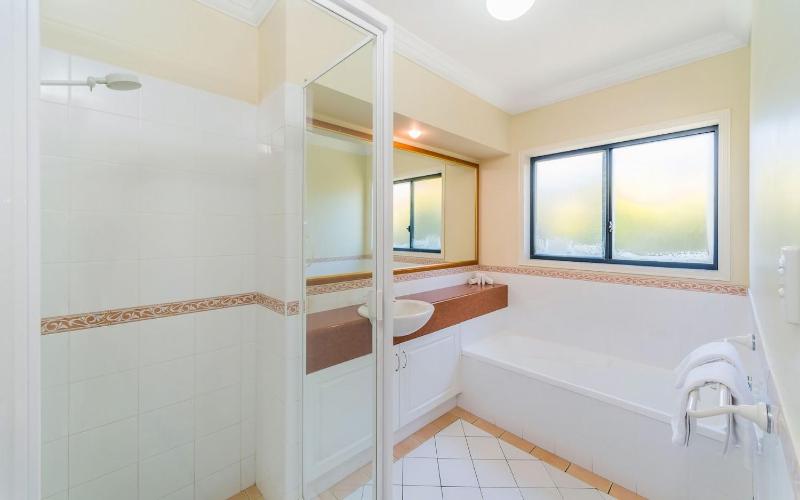 Oceania Cottage- Pet Friendly -Stone Real Estate Yamba - image 6