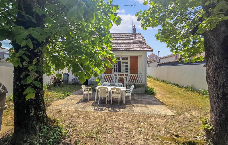 3 Bedroom Beautiful Home In Saint Jean De Monts - image 13
