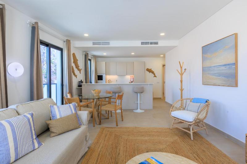 TERRA Eden Brand New 1BR w Private Garage - image 15