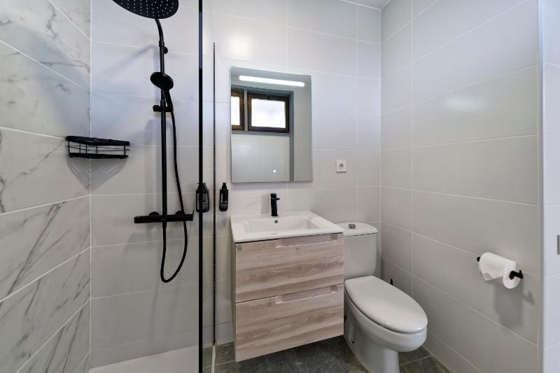 Fayna Apartments - image 45
