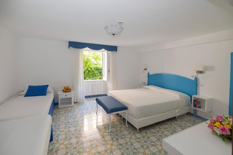 Amalfi Hotel centro storico - image 30