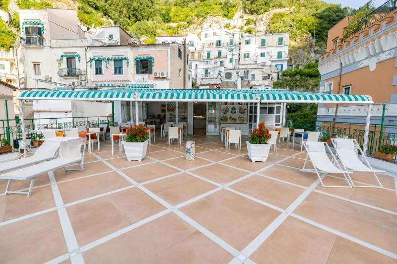 Amalfi Hotel centro storico - image 38