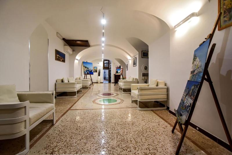 Amalfi Hotel centro storico - image 6