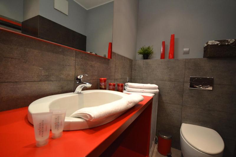 Economy Apartment image 2