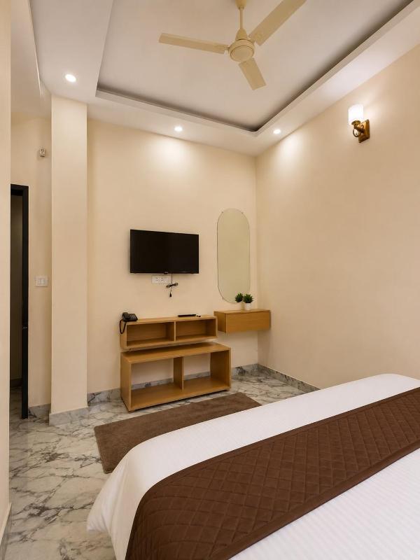 HOTEL SHREEKANTH By SJJ - image 2