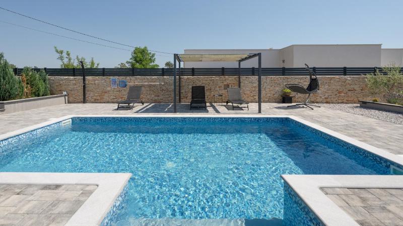Villa Lana - Cabrunici by Villas Guide - image 25