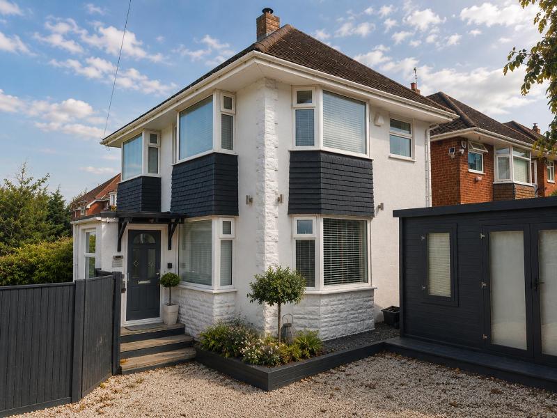 Private Gated Home Parking Sleeps 7 - image 17
