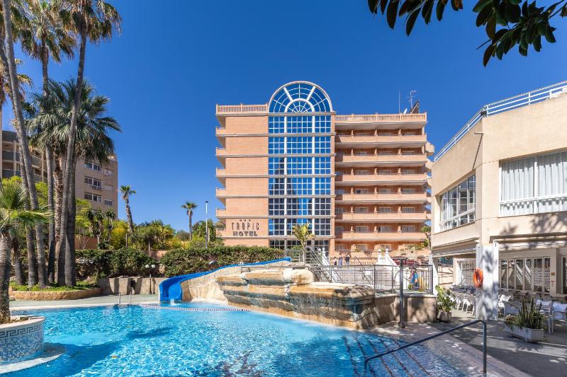 Hotel Alone - image 20