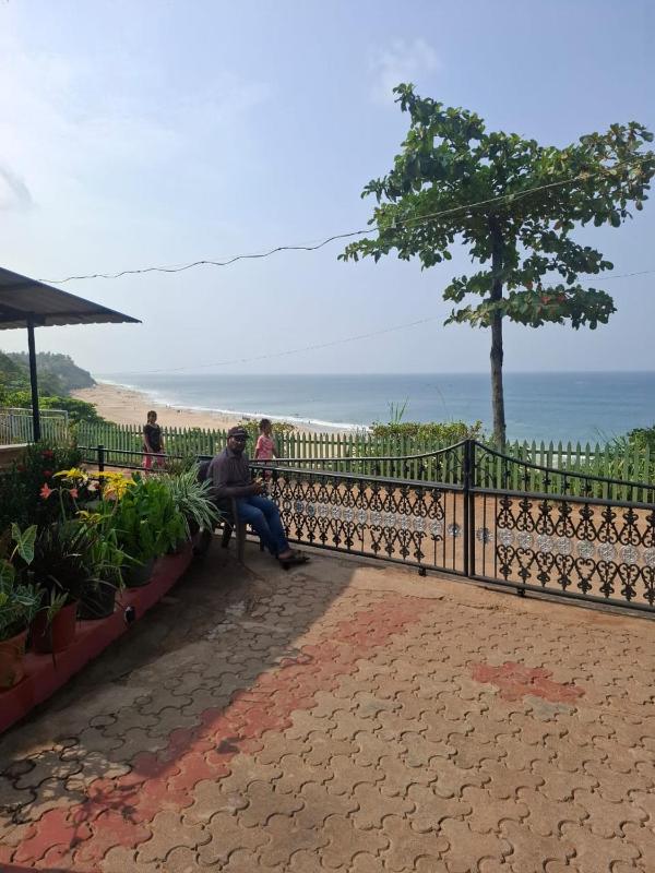 Hillview Beach Resort - image 22