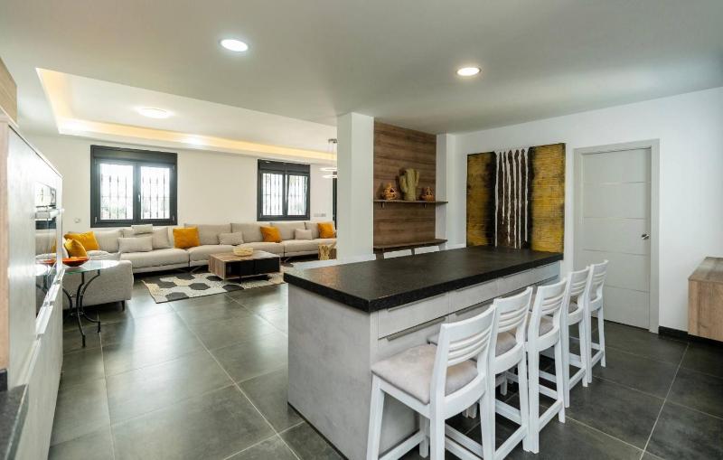 Luxurious Villa NicoAngelo - image 37