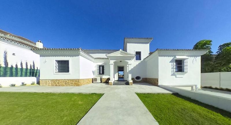 Luxurious Villa NicoAngelo - image 24
