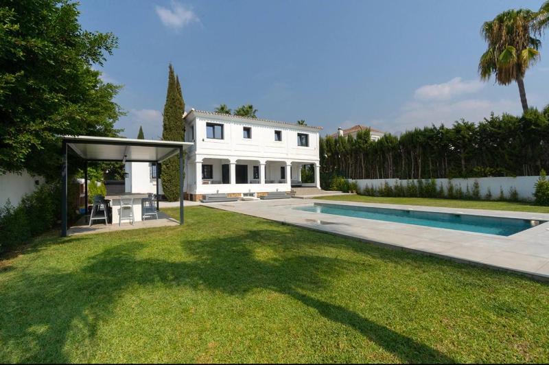 Luxurious Villa NicoAngelo - image 27