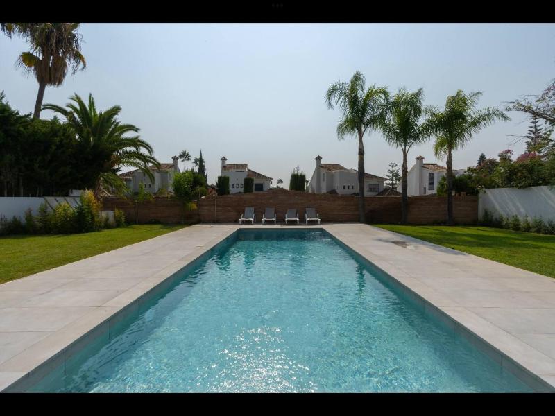 Luxurious Villa NicoAngelo - image 3