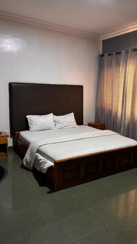 Diamond Hotel Lagos - image 9