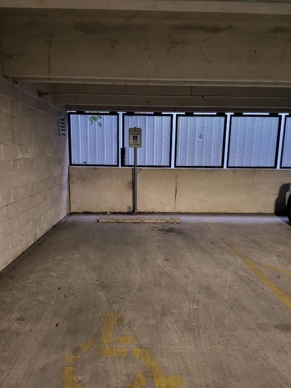 Chic Riverwalk Facing Condo Pool View Free Parking Pets Welcome - image 16
