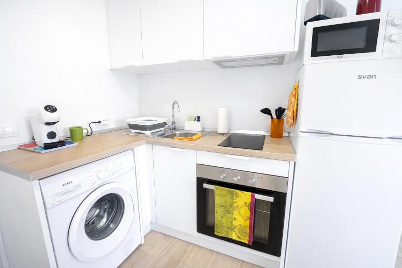 Ocean Apartment - image 15