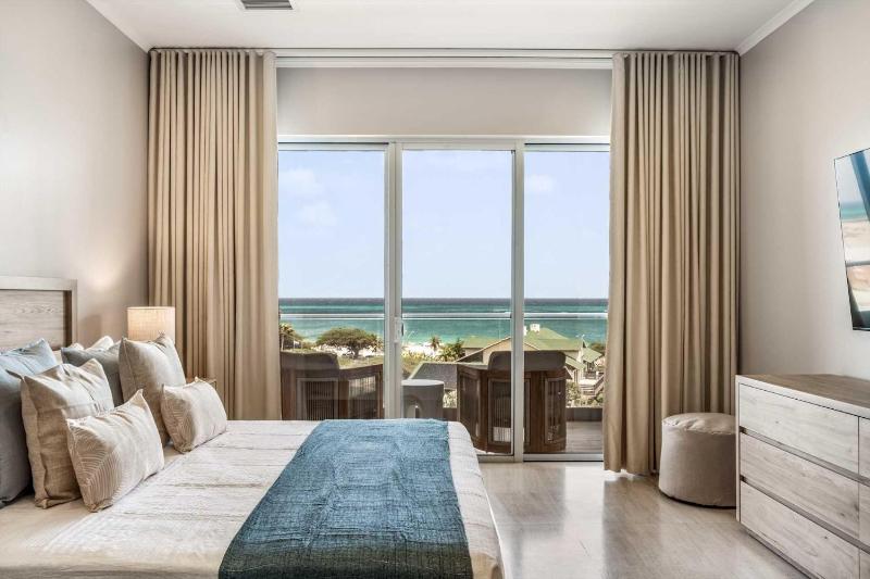Eagle Beach-Serene Beach View 3BR condo-LV503 - image 15