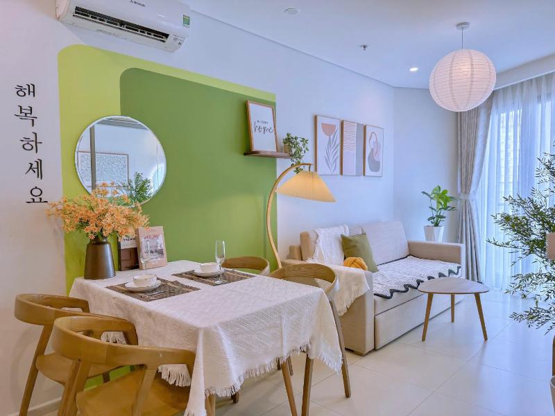 Seaside Apartment - The Song - image 9