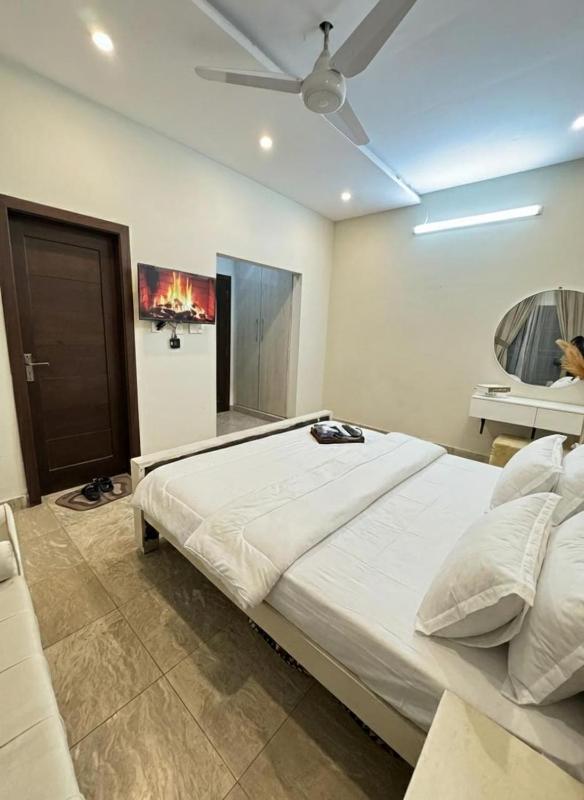 Marvel DenCenter of cityGulberg - image 14