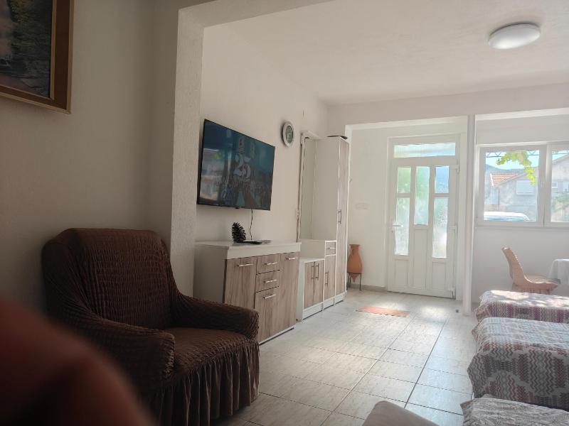 Apartment Zest - image 4
