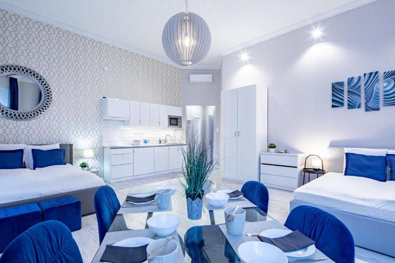Very Central - Comfy - Design Studio - image 8