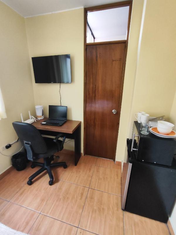 Céntrica habitación doble Larcomar - image 8