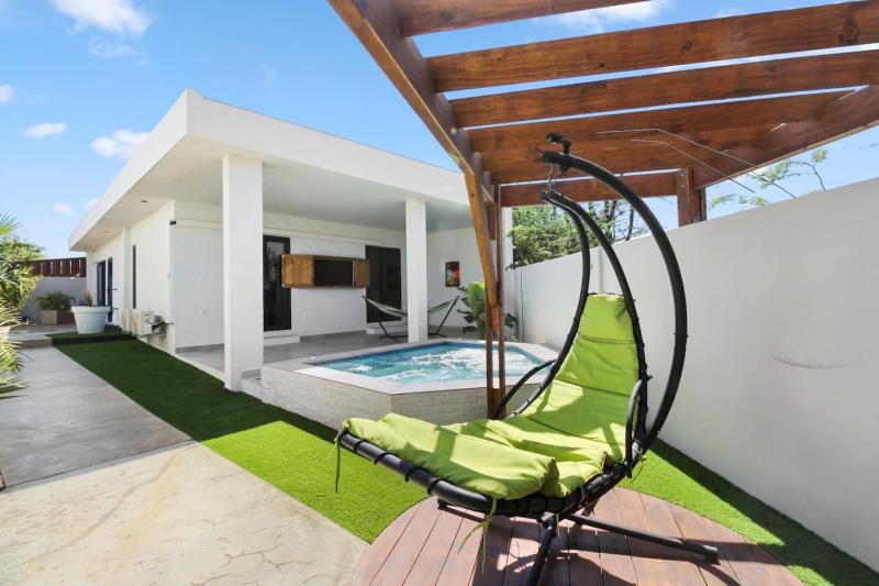 Casa Graziano Luxury 5BR Family Villa Pool Whirlpool & Tropical Garden - image 42