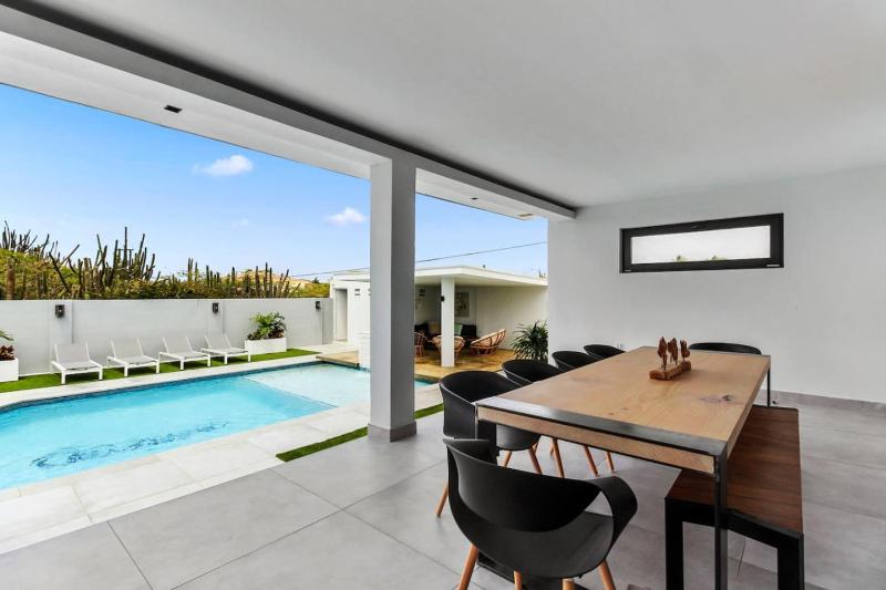 Casa Graziano Luxury 5BR Family Villa Pool Whirlpool & Tropical Garden - image 30