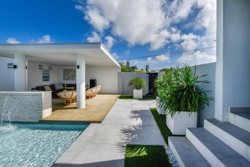 Casa Graziano Luxury 5BR Family Villa Pool Whirlpool & Tropical Garden - image 23