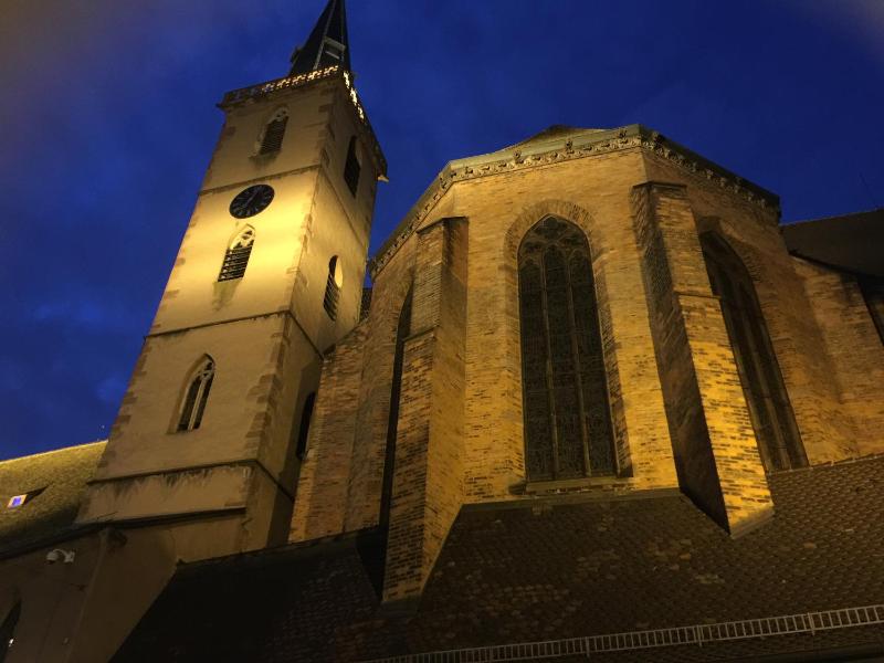 Studio Apartment image 3