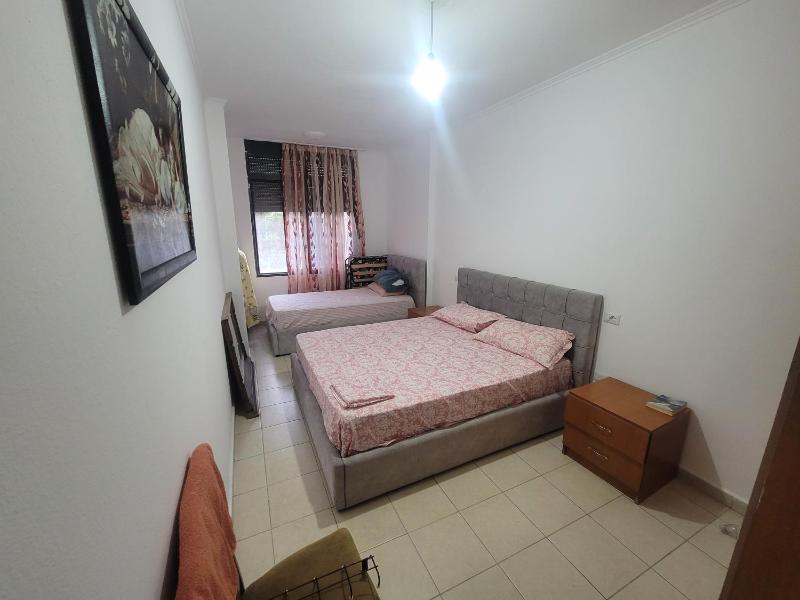 Beach House  Durrës - image 3